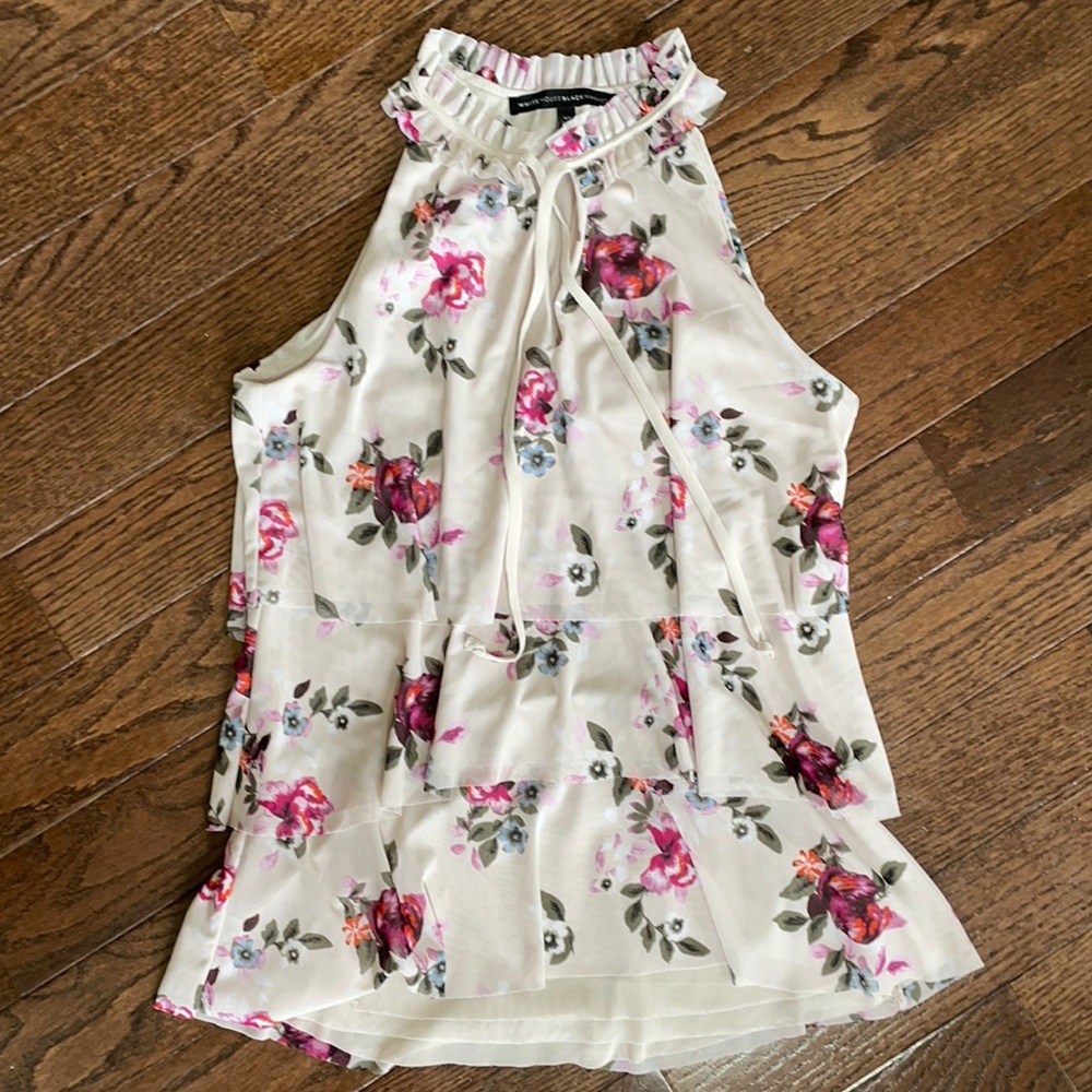 WHBM Tiered Sleeveless Top in Berry Floral Print X Small